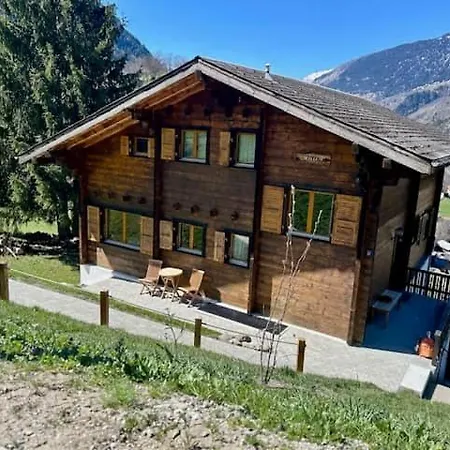 Chalet Mallum - Upper