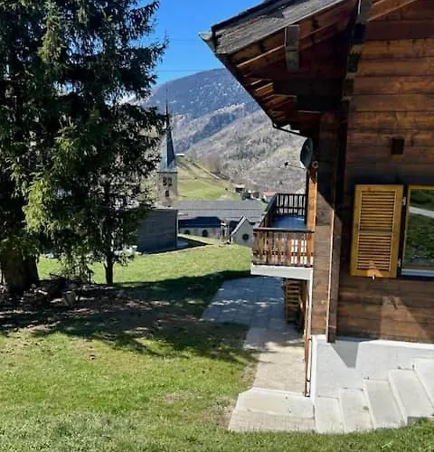 Chalet Swiss - Upstairs Grengiols